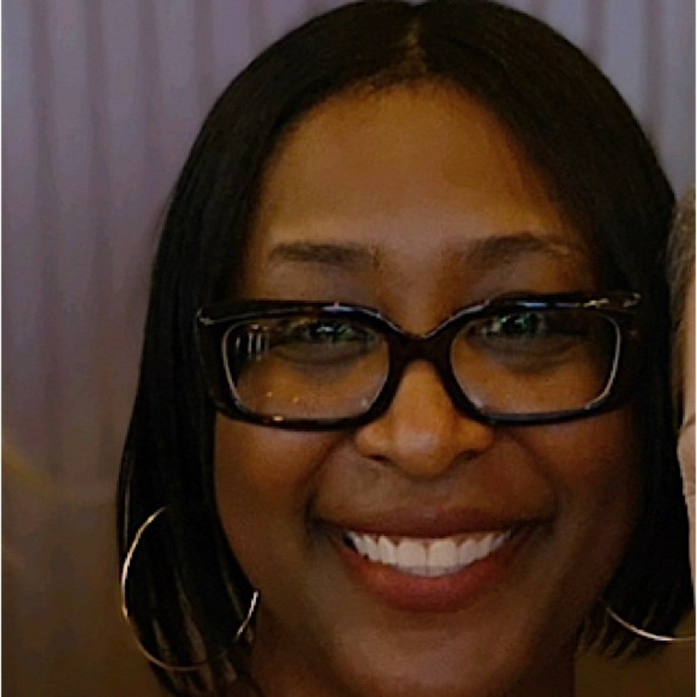 Meet your Posher, Corrye